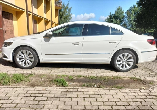 Volkswagen CC cena 49800 przebieg: 92000, rok produkcji 2014 z Słupsk małe 436